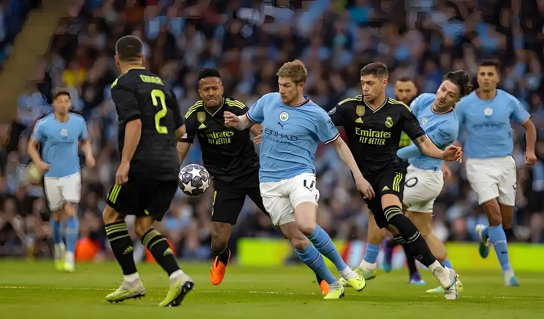 关于皇家马德里面对曼联，胜负难分的信息