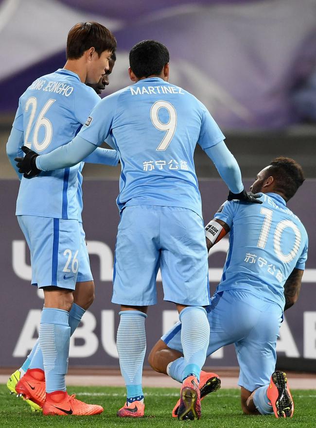 爱游戏投注-关于江苏苏宁欲再度问鼎，全队奋勇向前的信息