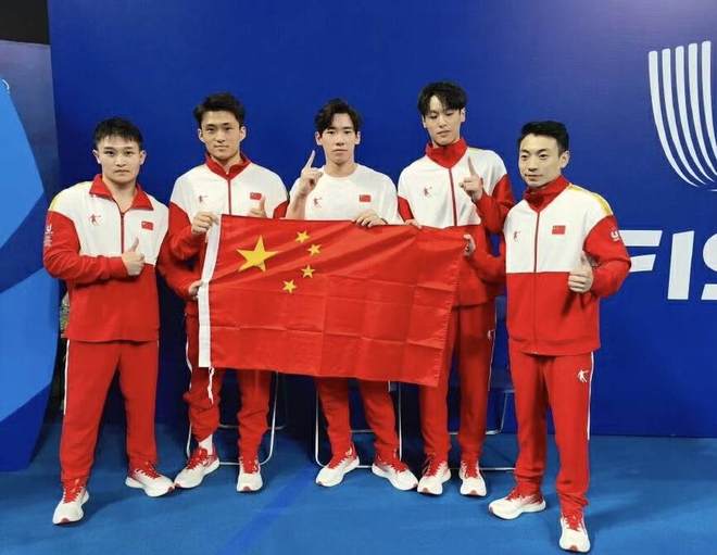 爱游戏官方-实力强队轻松赢得胜利，向领奖台迈进的简单介绍