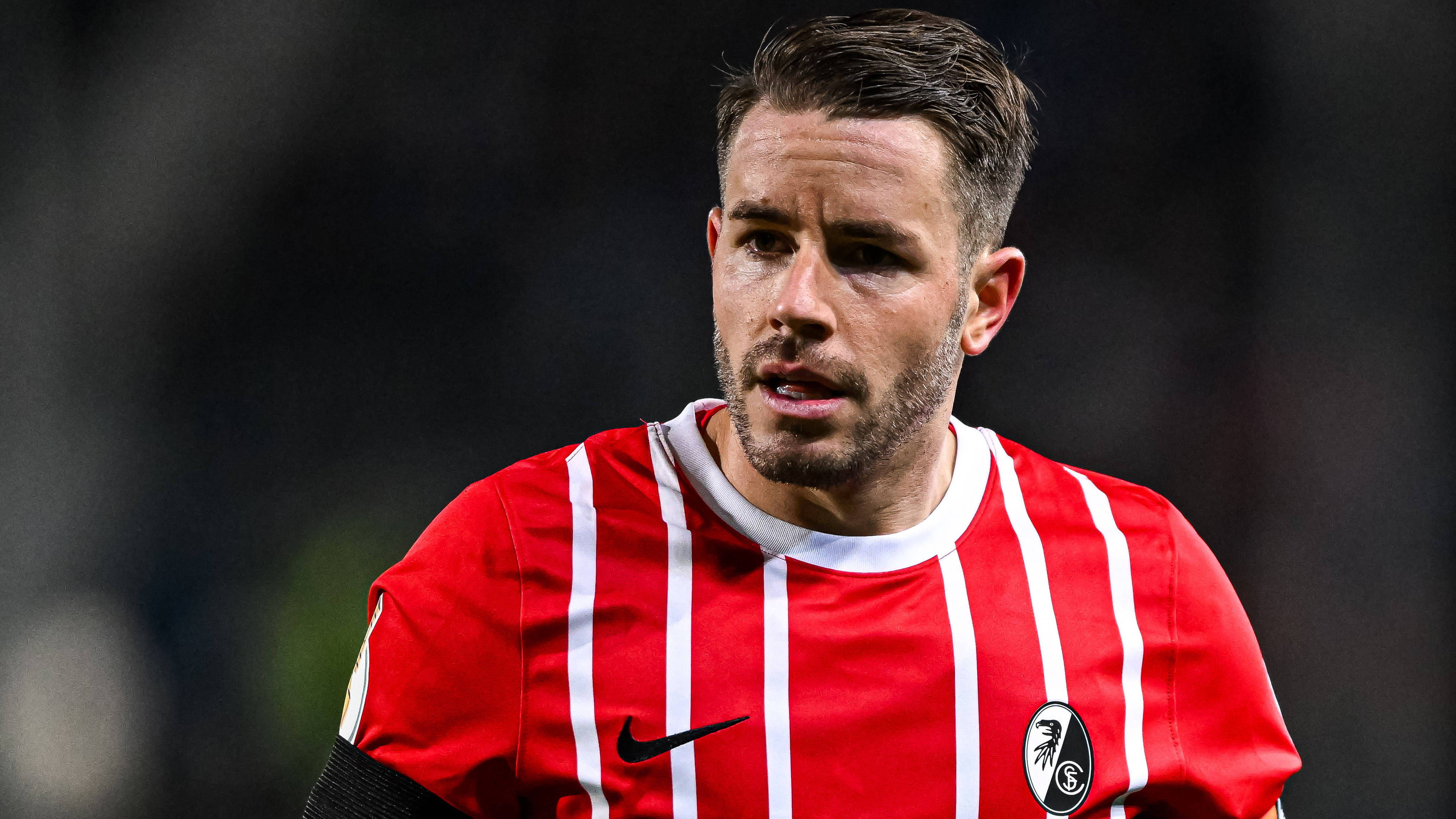 关于弗赖堡球员集训，备战重要比赛的信息