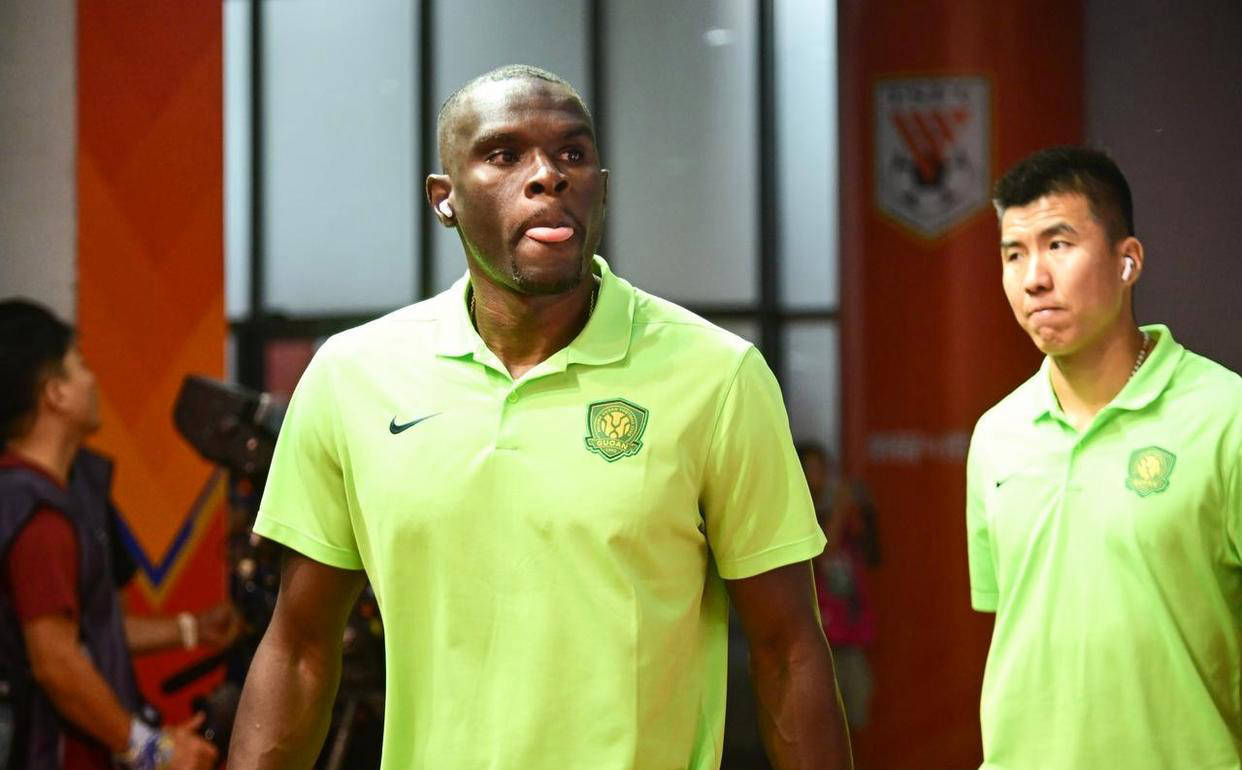 申花客场战平泰达，争取争冠机会的简单介绍