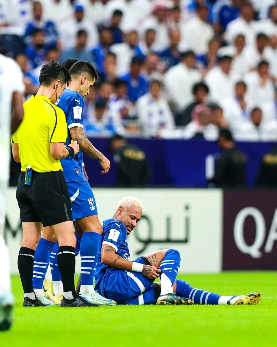 主帅战术失误，球队连续失利不断